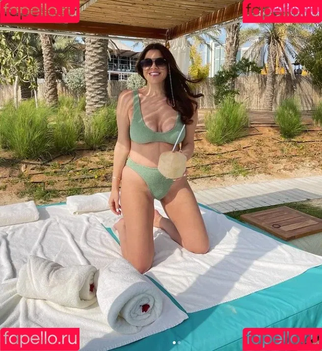 Imogen Thomas Onlyfans Photo Gallery 