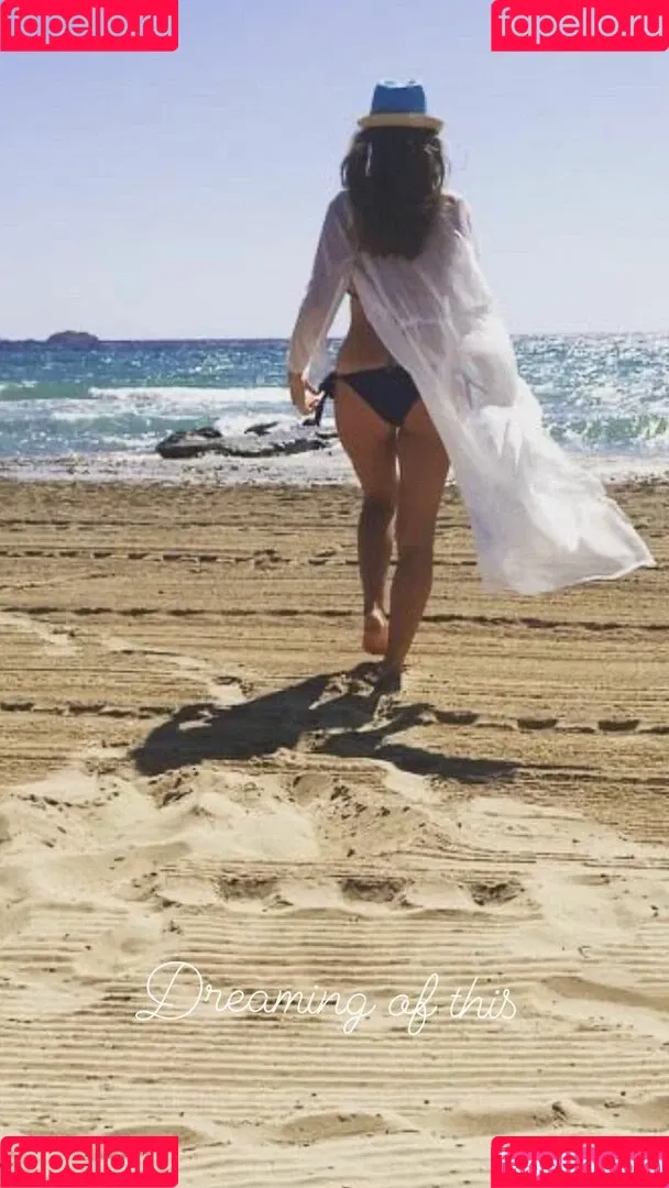 Imogen Thomas Onlyfans Photo Gallery 