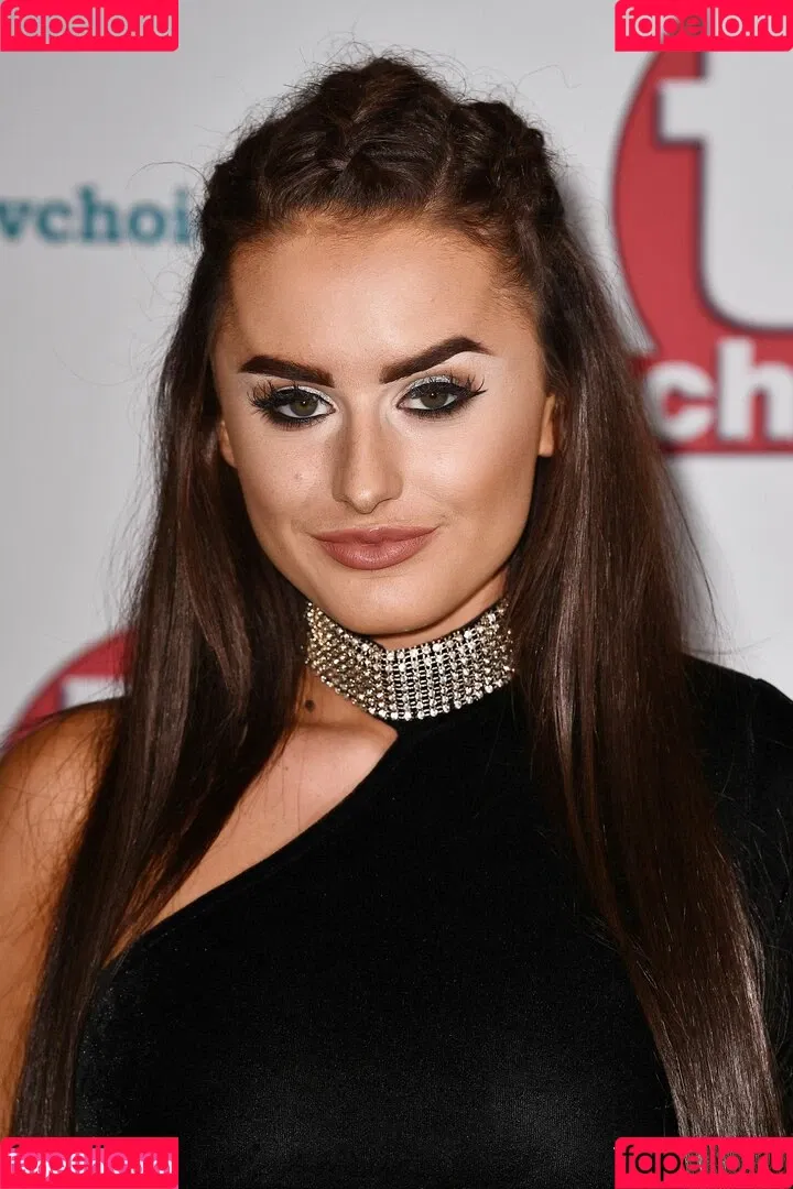 Amber Davies Onlyfans Photo Gallery 