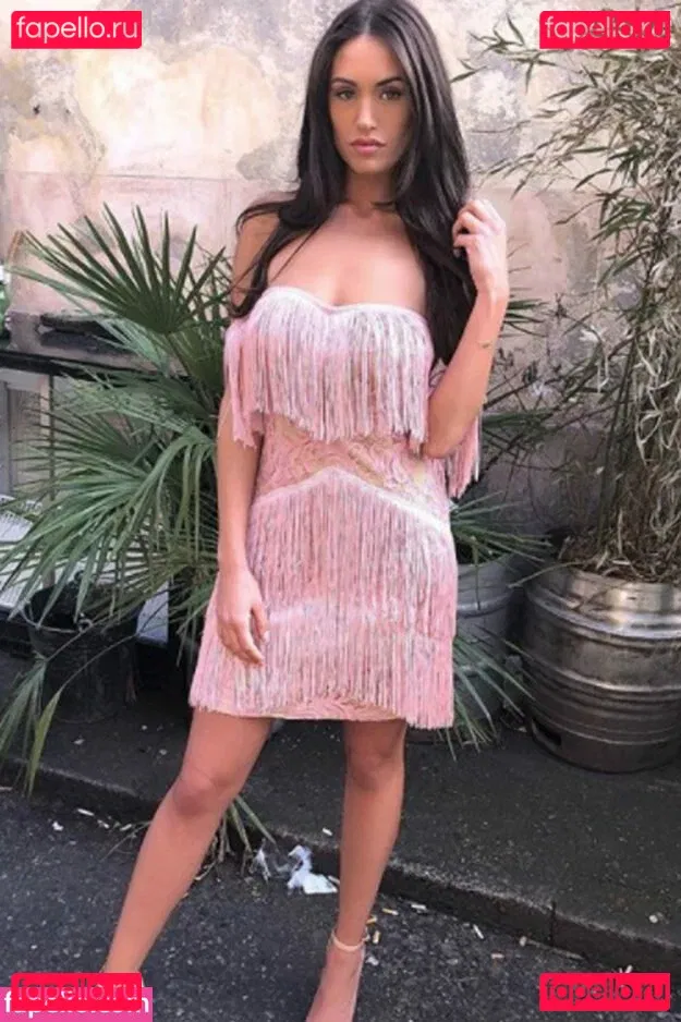 Amber Davies Onlyfans Photo Gallery 