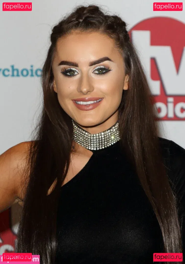 Amber Davies Onlyfans Photo Gallery 