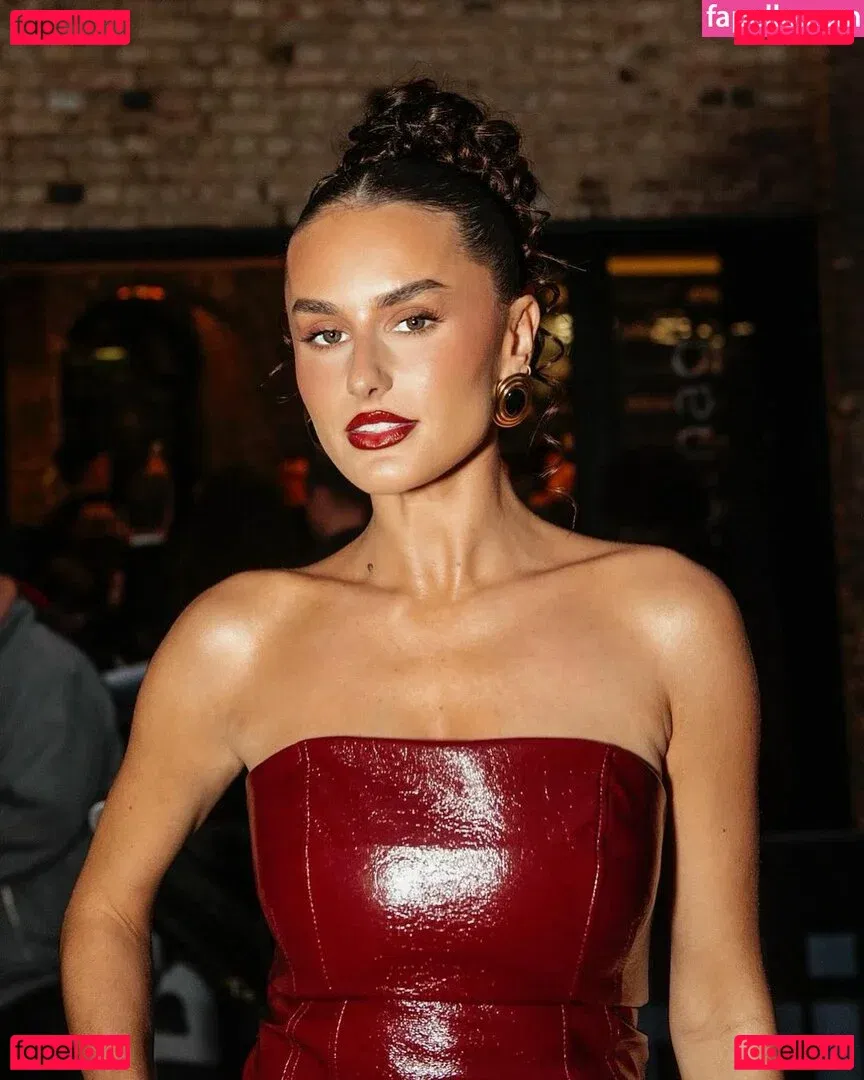 Amber Davies Onlyfans Photo Gallery 