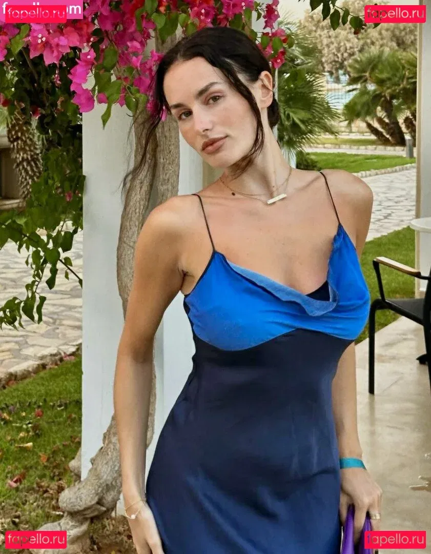 Amber Davies Onlyfans Photo Gallery 