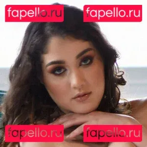 thebellebella Onlyfans Photo Gallery 