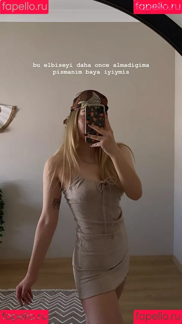 miafitz Onlyfans Photo Gallery 