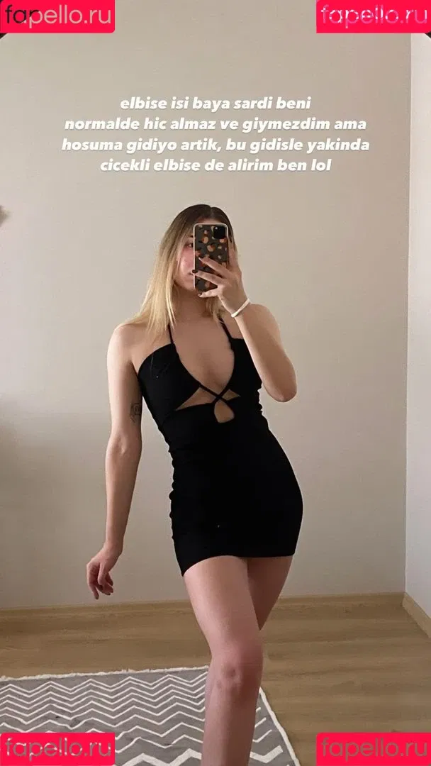 miafitz Onlyfans Photo Gallery 