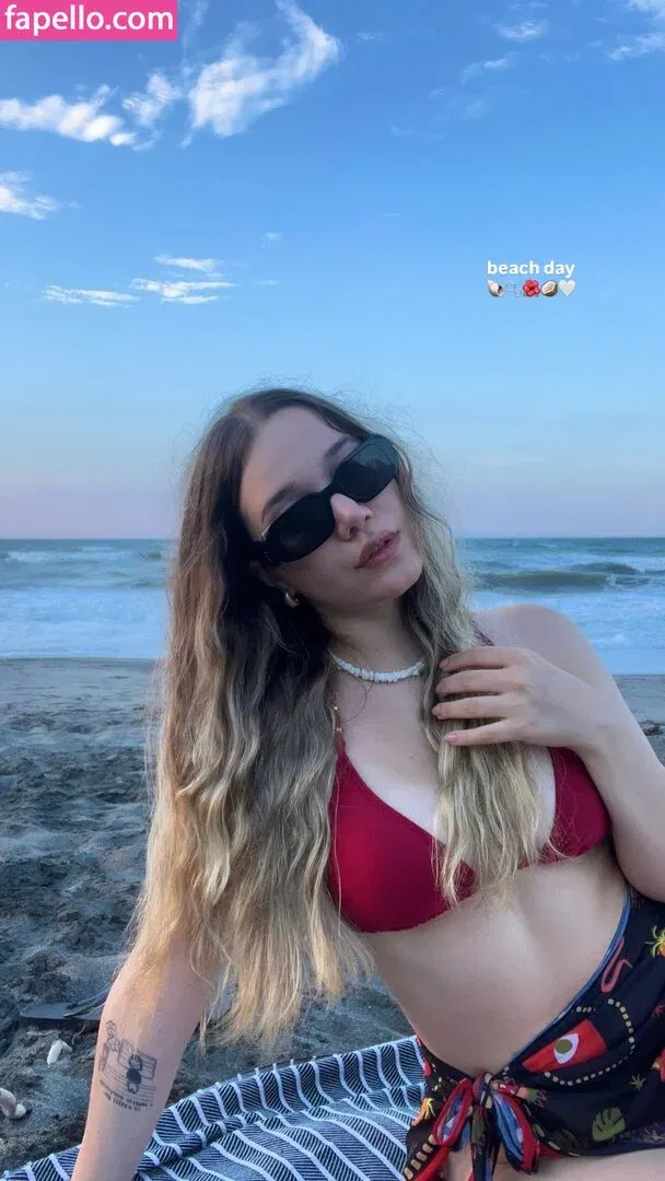 miafitz Onlyfans Photo Gallery 