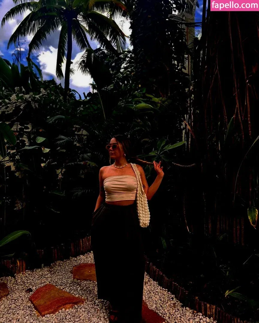 miafitz Onlyfans Photo Gallery 