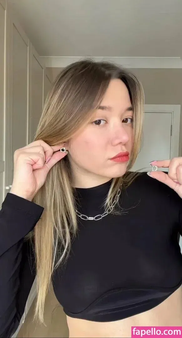 miafitz Onlyfans Photo Gallery 