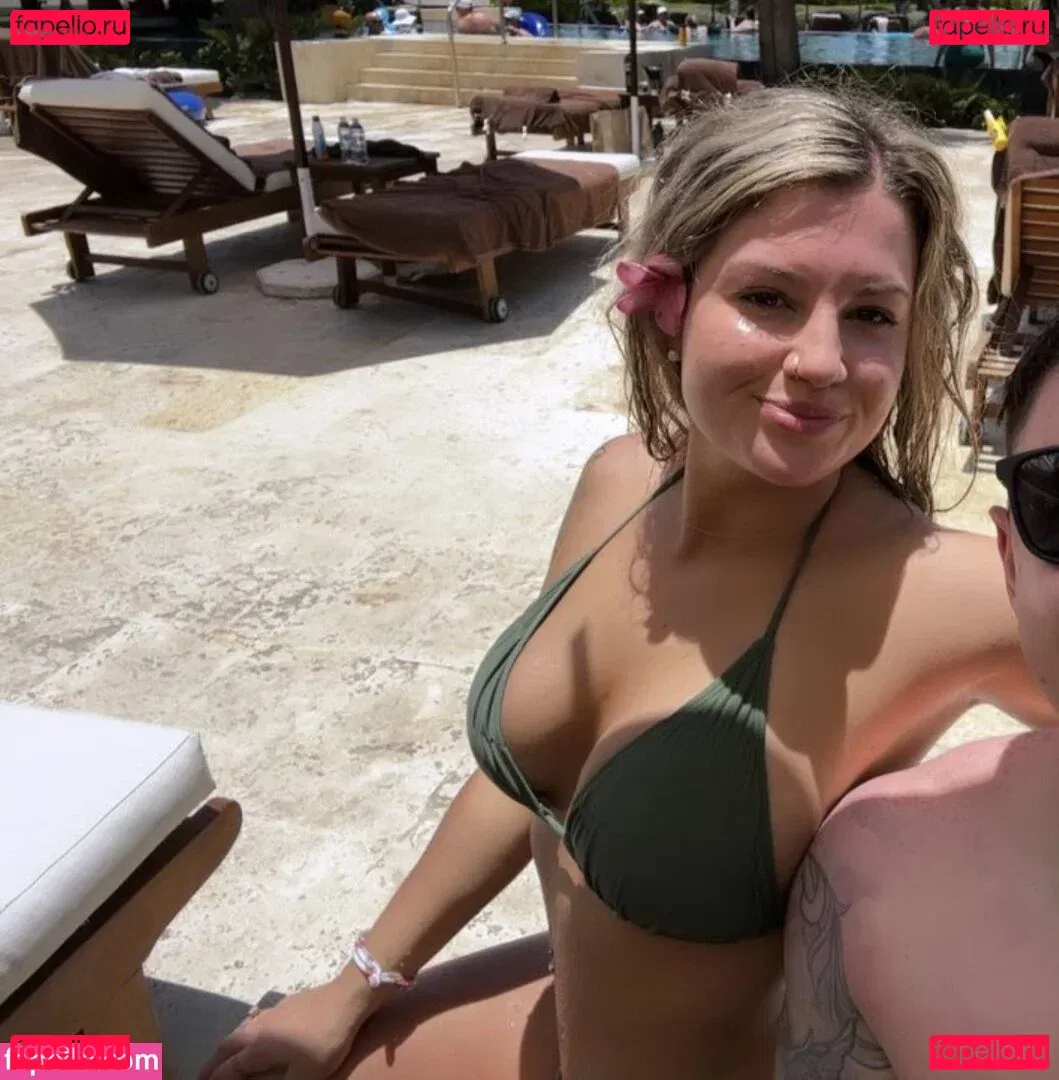 sassylipss Onlyfans Photo Gallery 