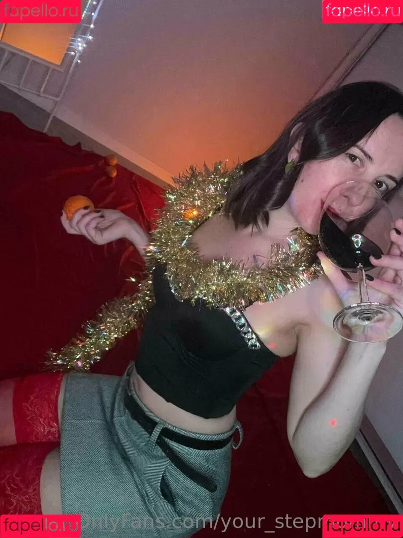 your_stepmommy Onlyfans Photo Gallery 
