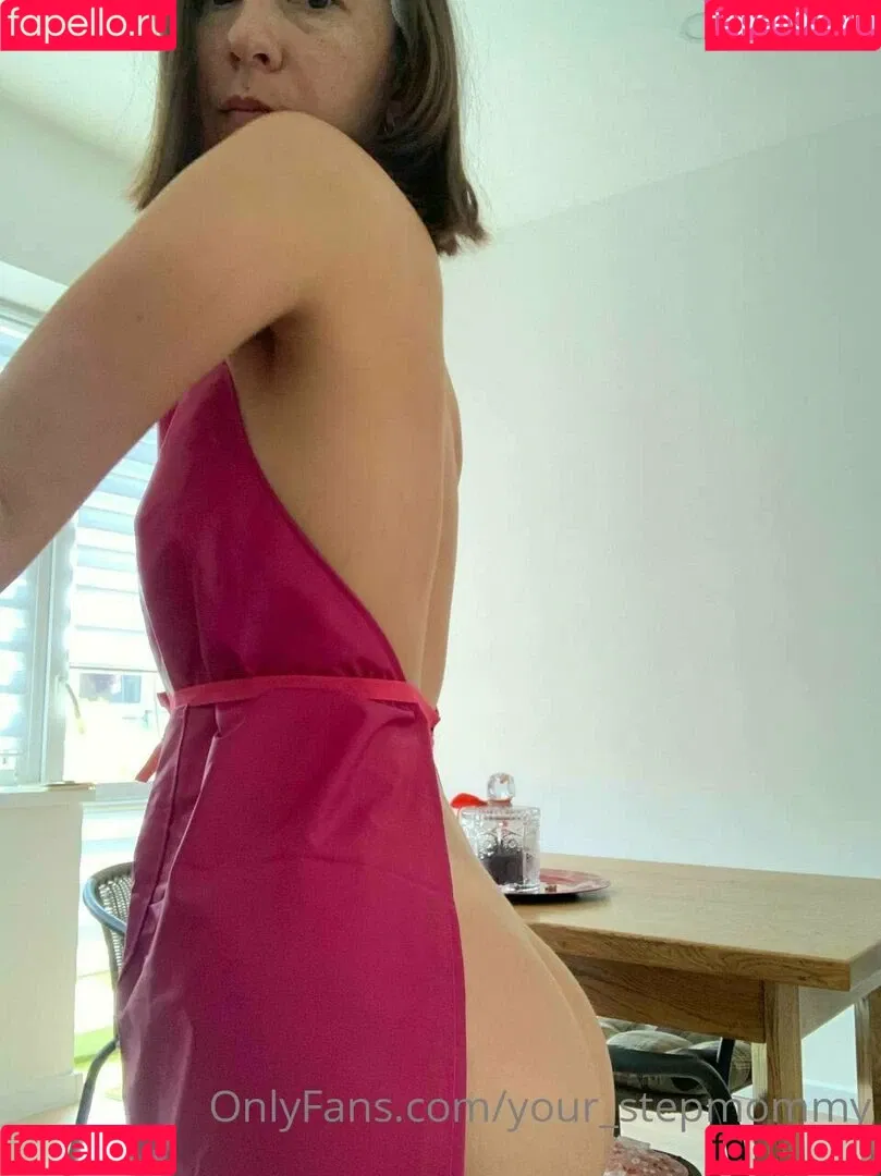 your_stepmommy Onlyfans Photo Gallery 