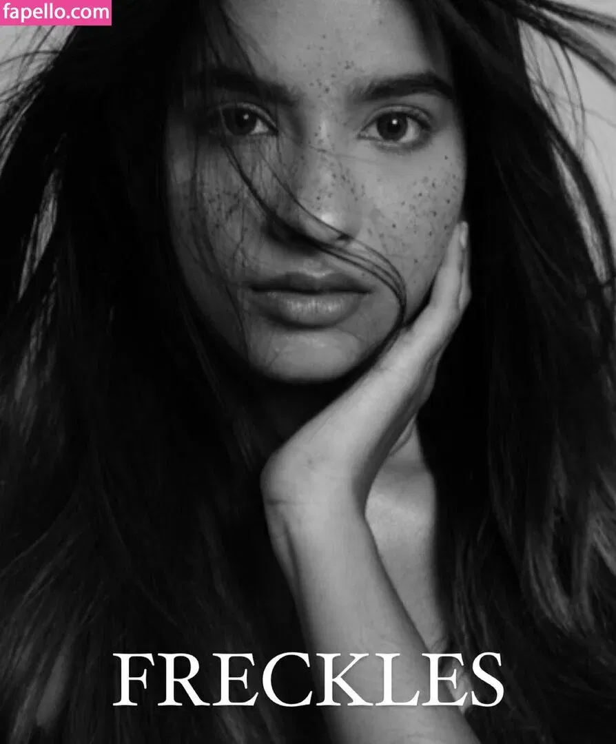 Aurora Sinclair Onlyfans Photo Gallery 