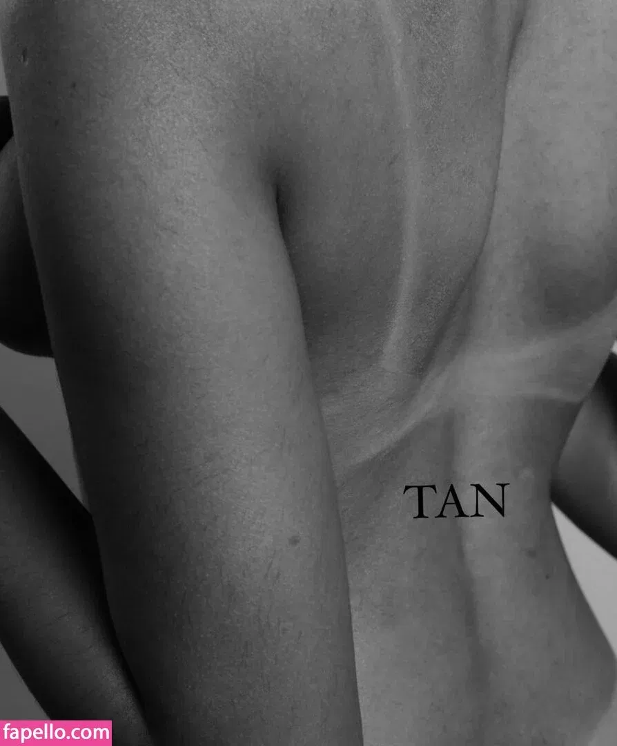 Aurora Sinclair Onlyfans Photo Gallery 