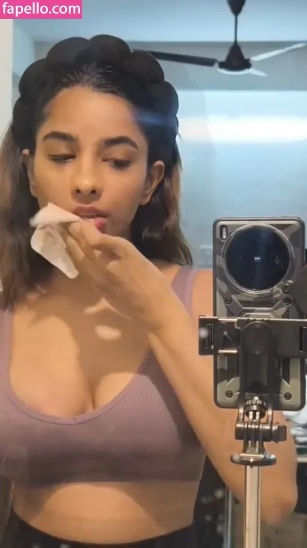 Aurora Sinclair Onlyfans Photo Gallery 