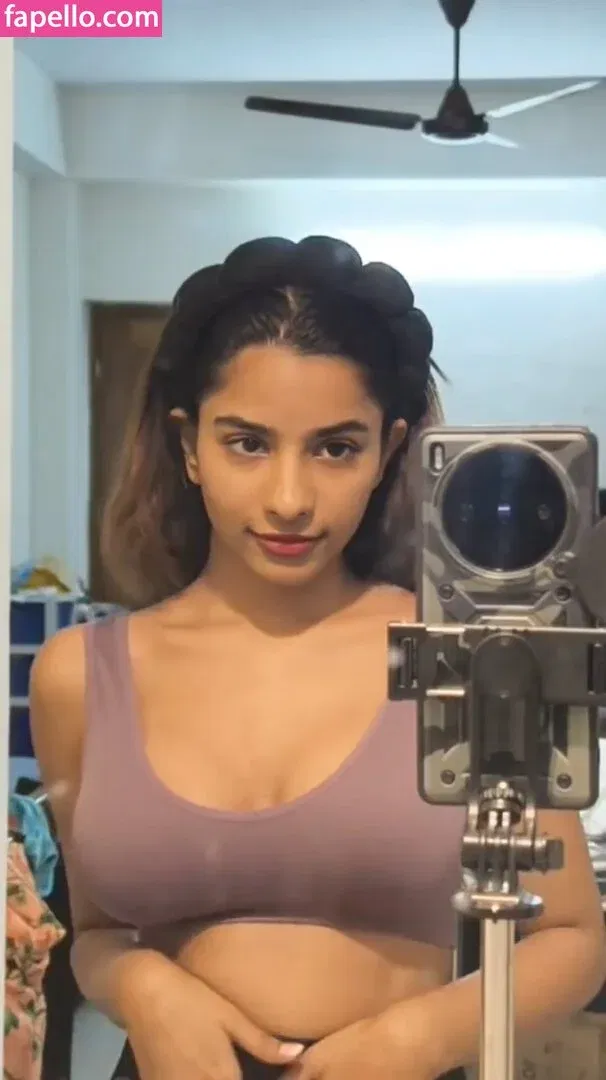 Aurora Sinclair Onlyfans Photo Gallery 