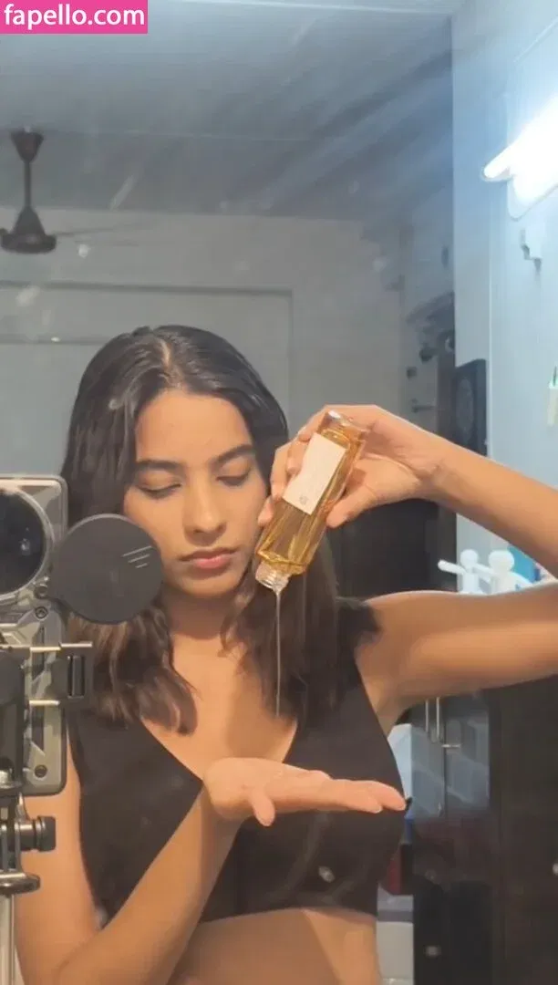 Aurora Sinclair Onlyfans Photo Gallery 