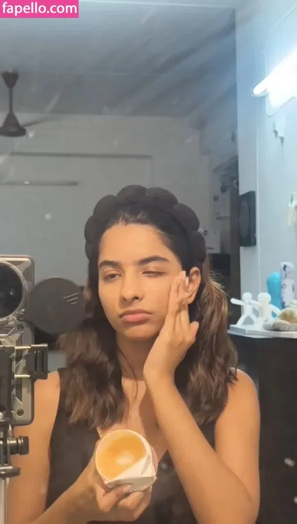 Aurora Sinclair Onlyfans Photo Gallery 