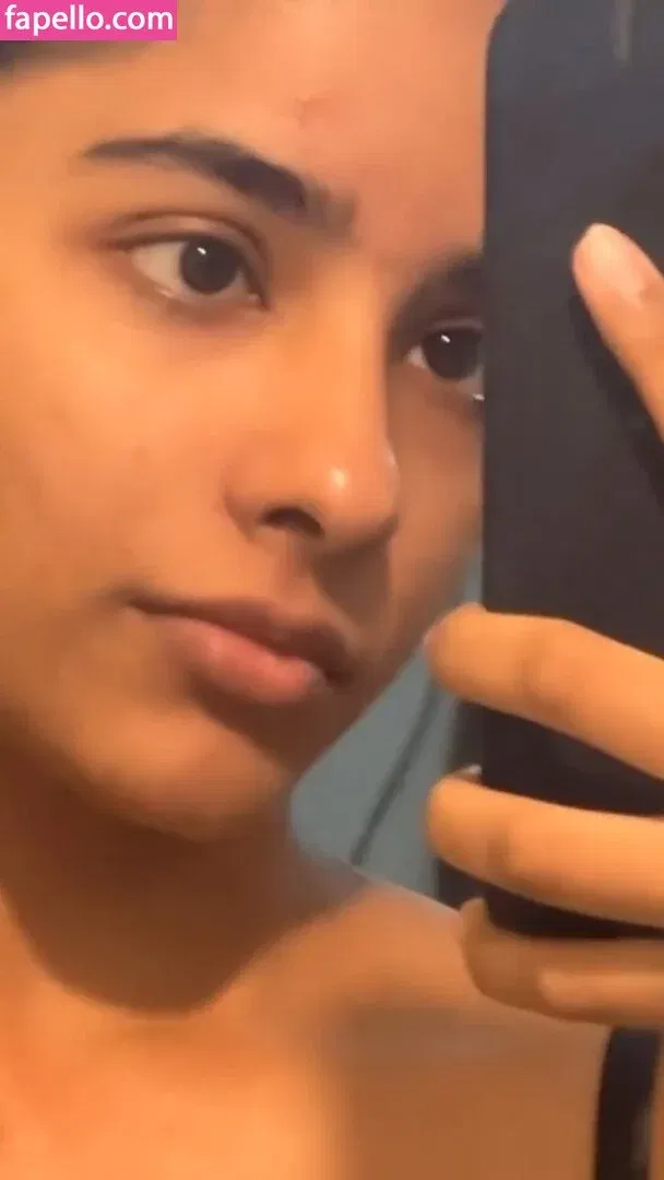 Aurora Sinclair Onlyfans Photo Gallery 