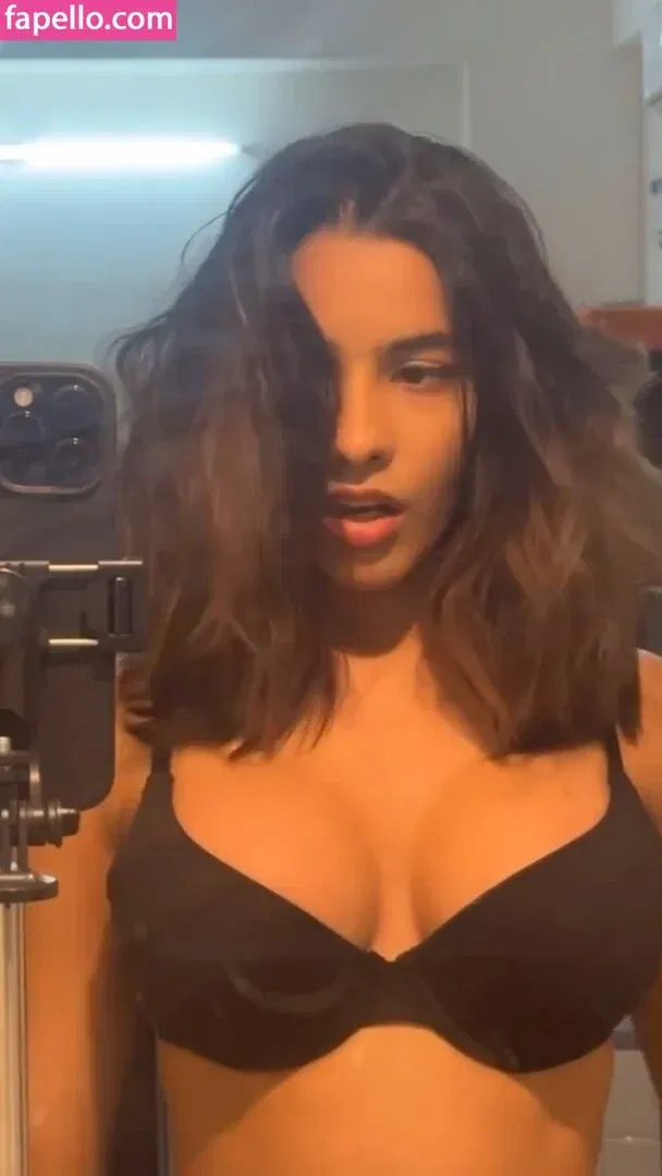 Aurora Sinclair Onlyfans Photo Gallery 