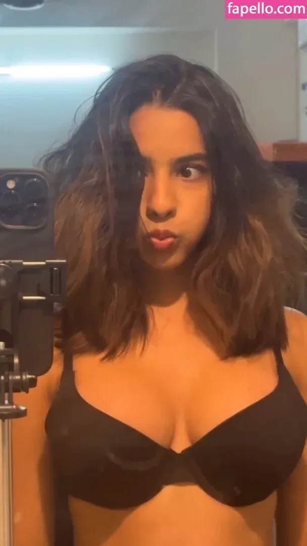 Aurora Sinclair Onlyfans Photo Gallery 