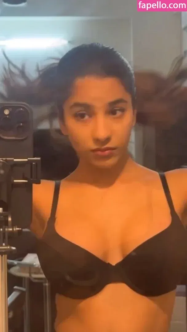 Aurora Sinclair Onlyfans Photo Gallery 