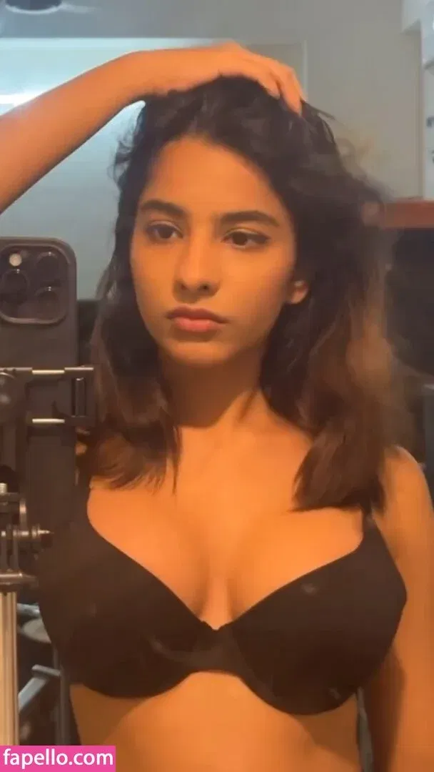 Aurora Sinclair Onlyfans Photo Gallery 