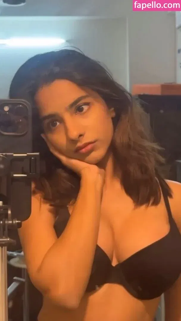 Aurora Sinclair Onlyfans Photo Gallery 