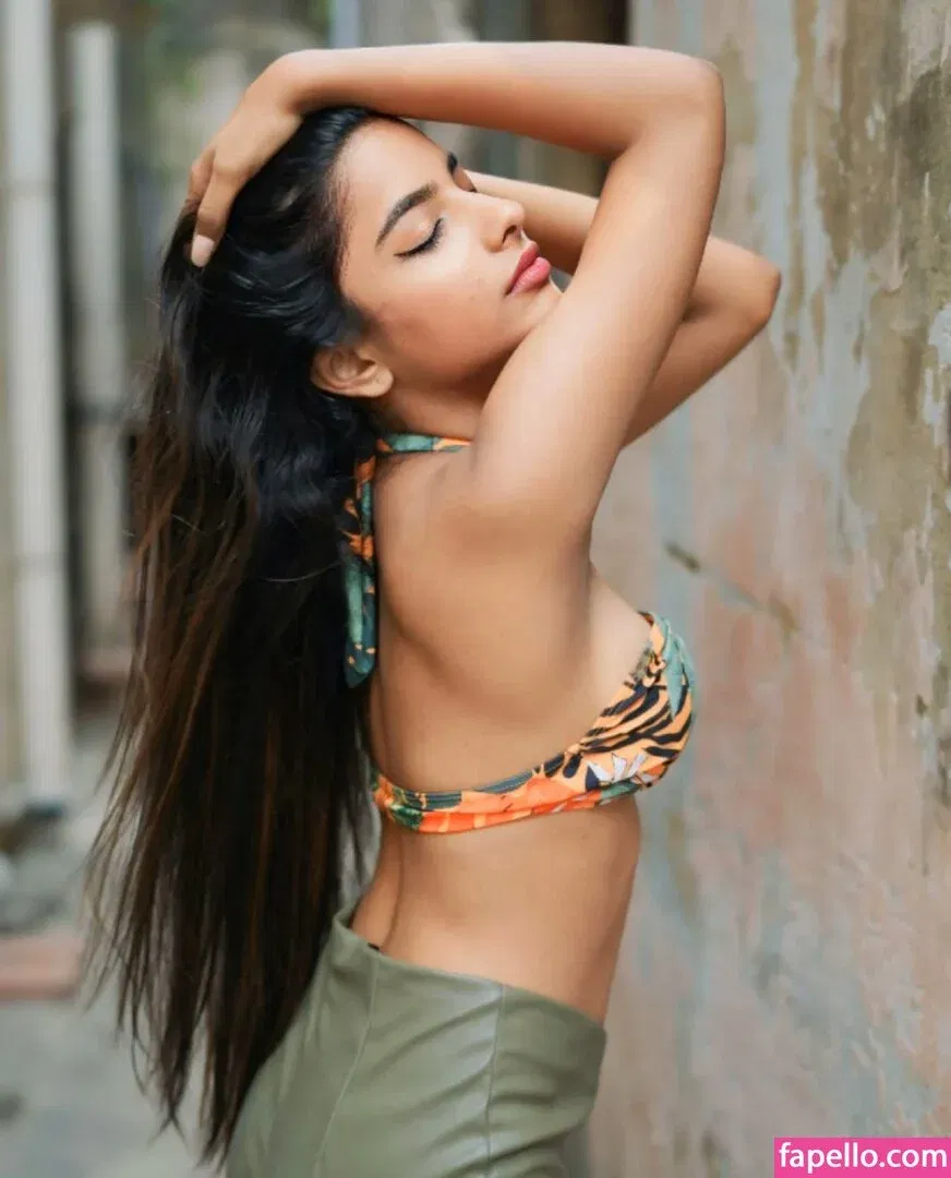 Aurora Sinclair Onlyfans Photo Gallery 