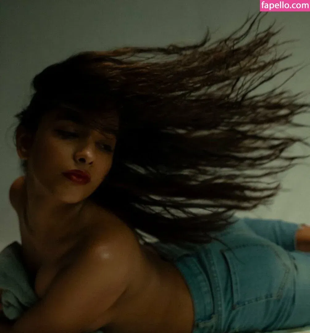 Aurora Sinclair Onlyfans Photo Gallery 