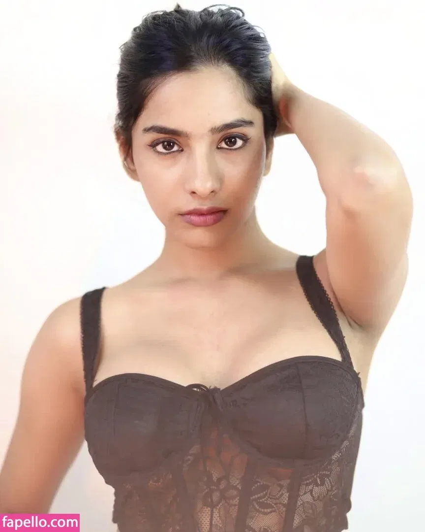 Aurora Sinclair Onlyfans Photo Gallery 