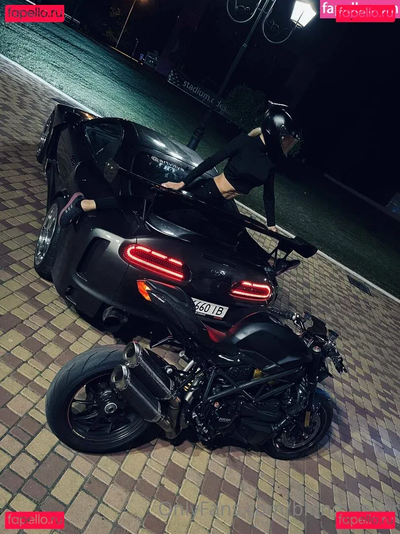 julia_graff_free Onlyfans Photo Gallery 