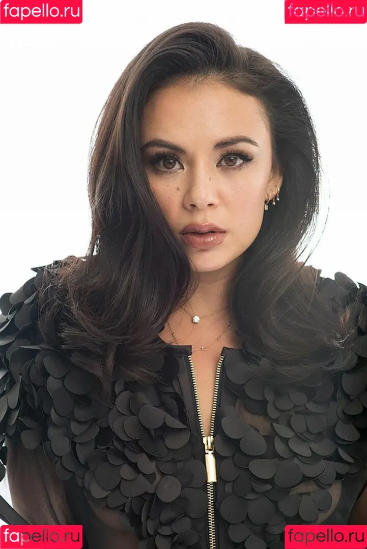 Janel Parrish Onlyfans Photo Gallery 