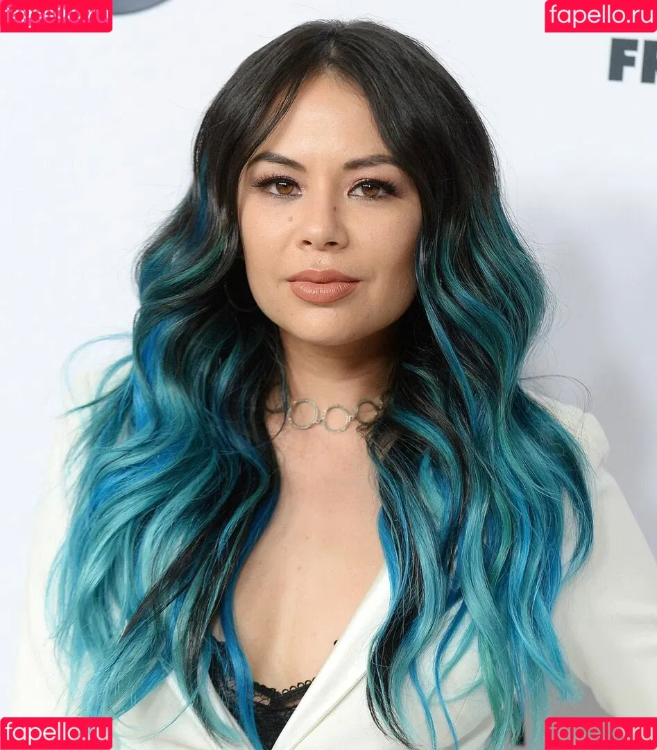 Janel Parrish Onlyfans Photo Gallery 