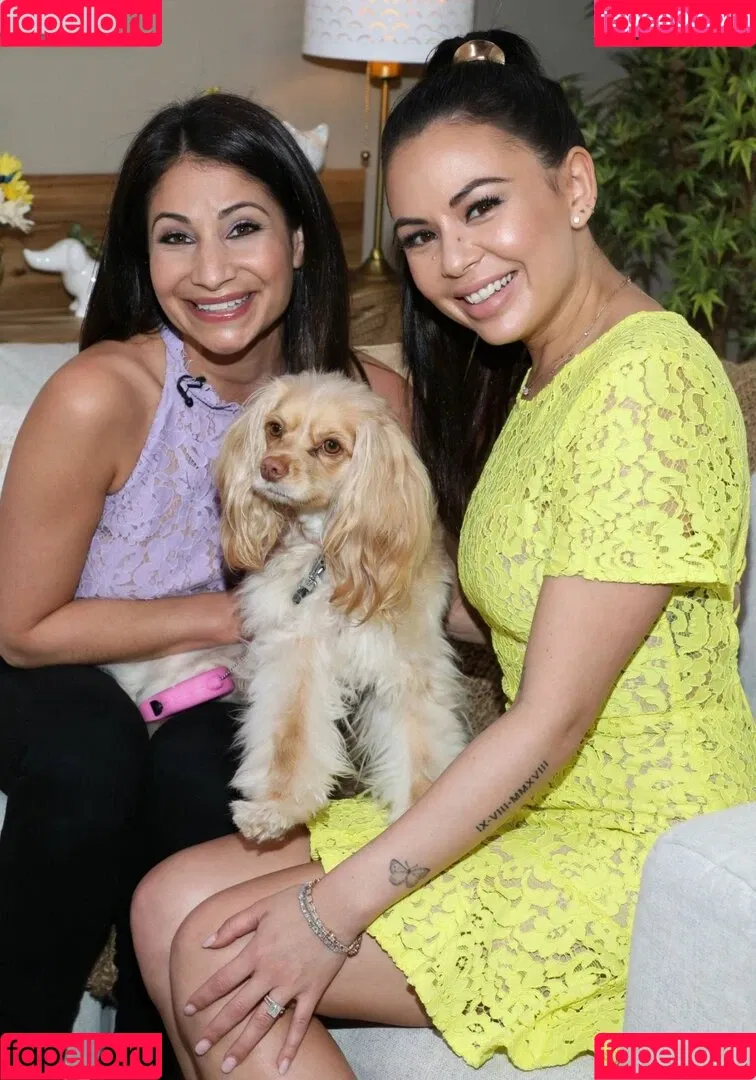 Janel Parrish Onlyfans Photo Gallery 