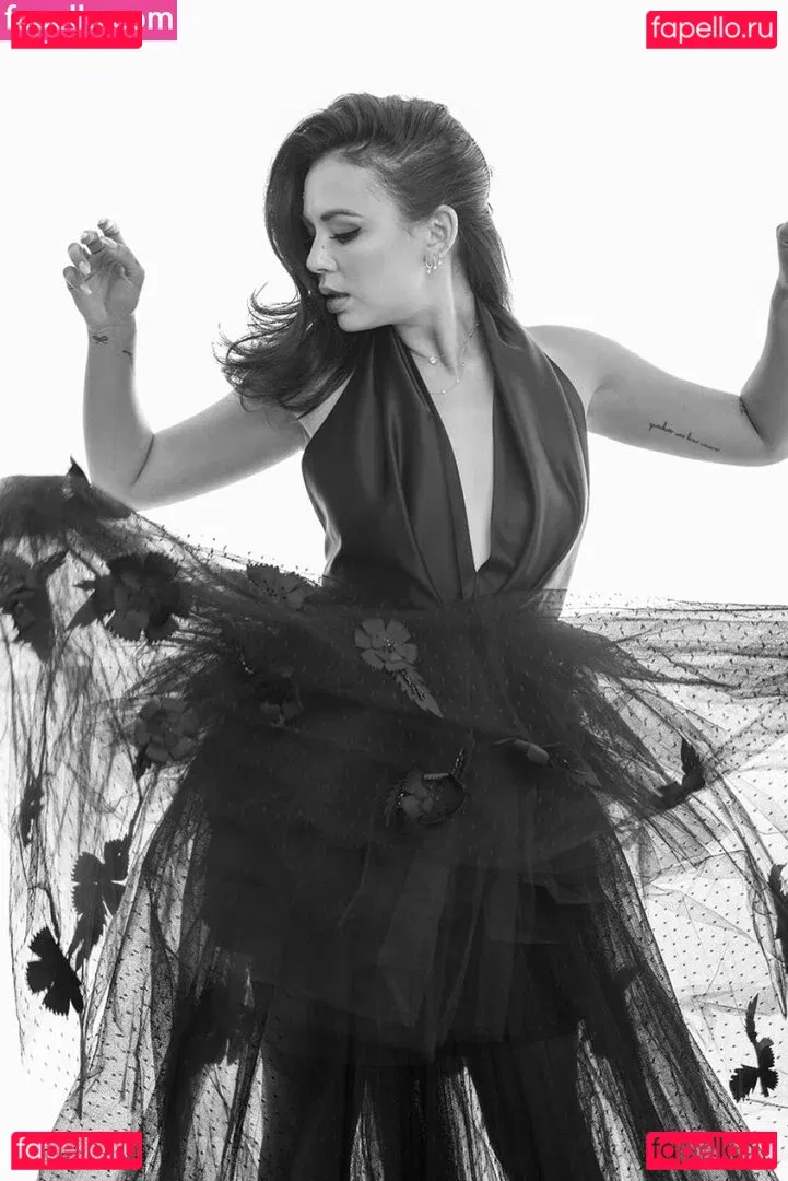 Janel Parrish Onlyfans Photo Gallery 