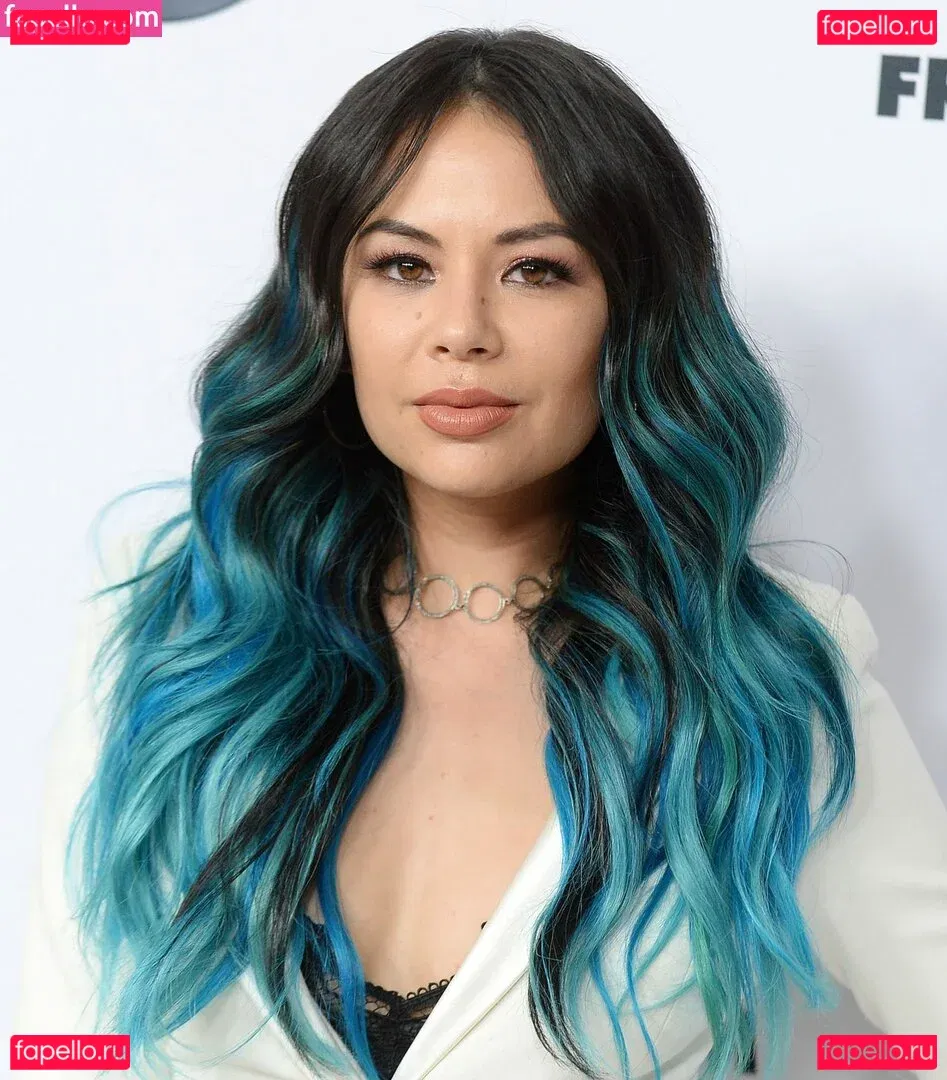 Janel Parrish Onlyfans Photo Gallery 