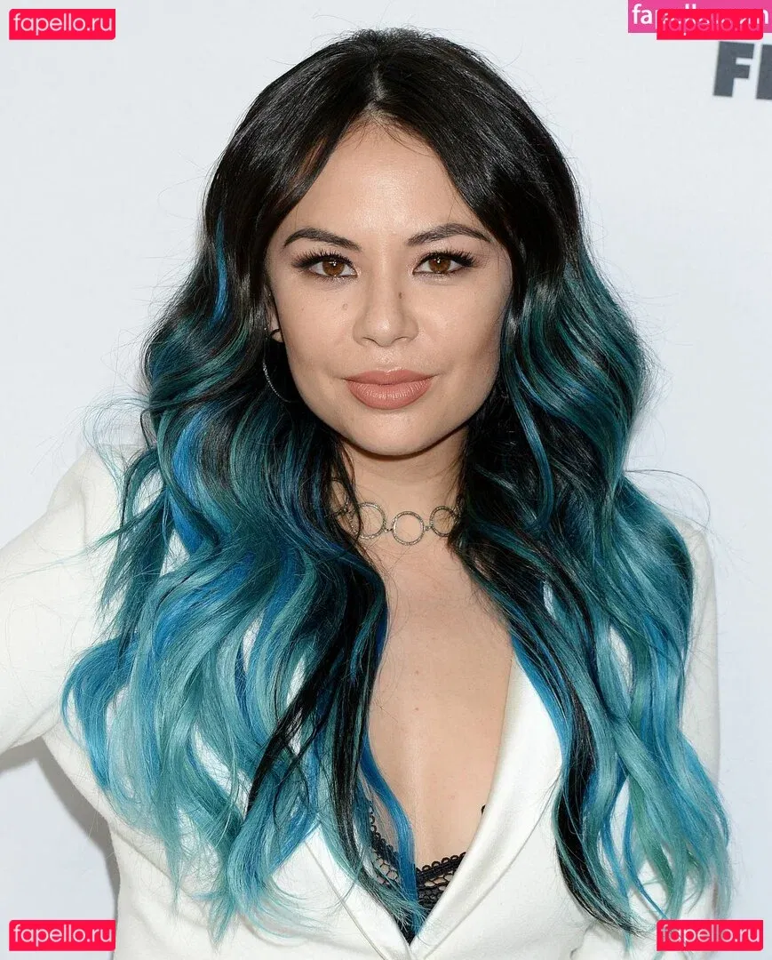 Janel Parrish Onlyfans Photo Gallery 