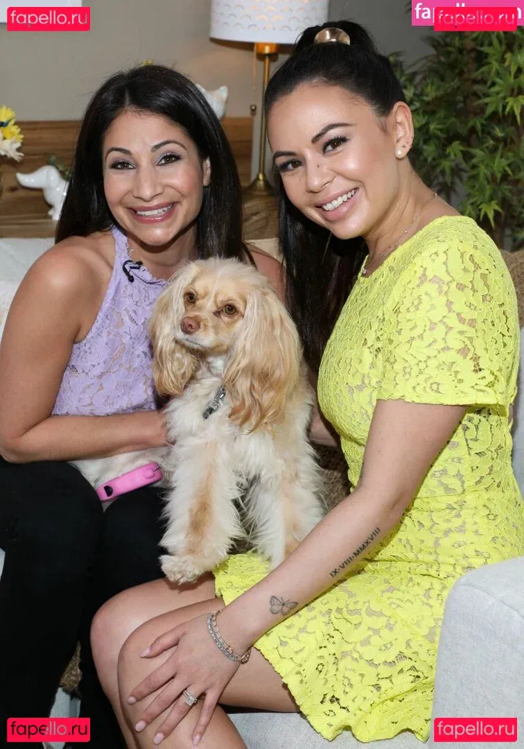 Janel Parrish Onlyfans Photo Gallery 