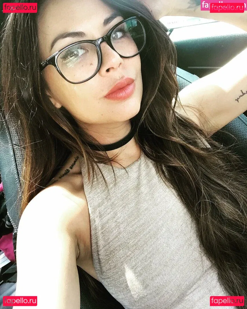Janel Parrish Onlyfans Photo Gallery 
