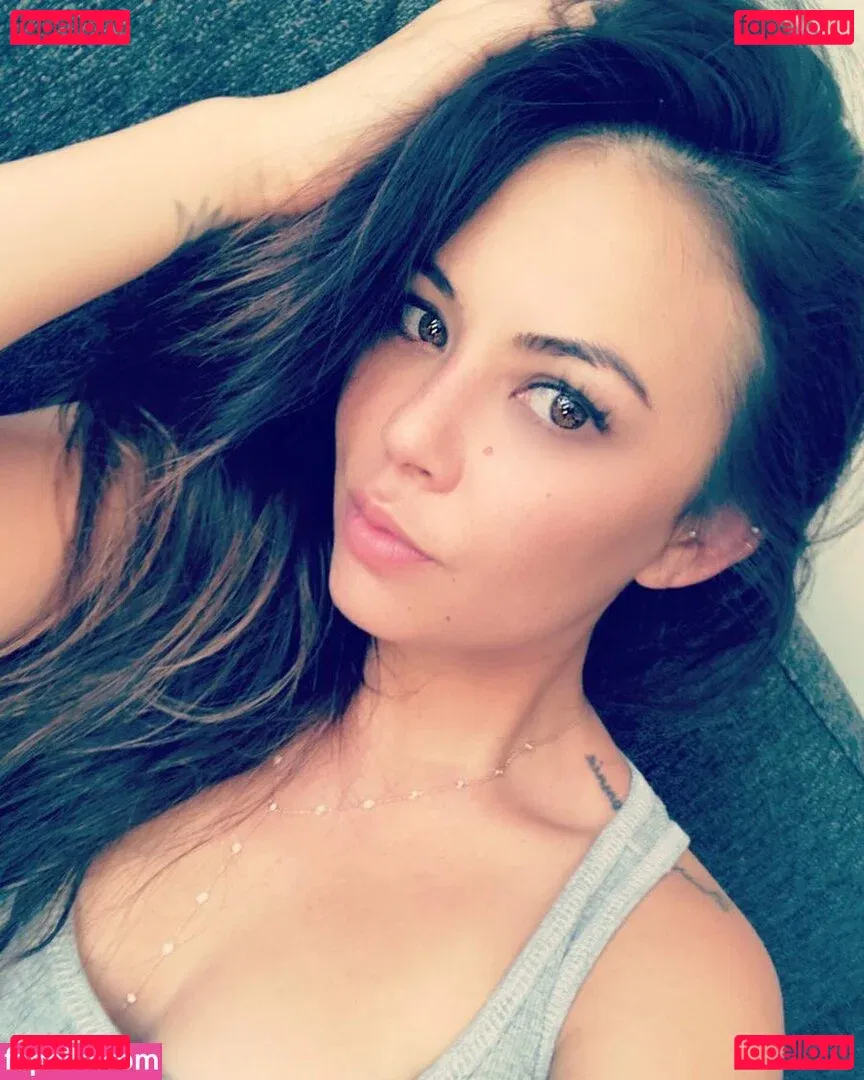 Janel Parrish Onlyfans Photo Gallery 