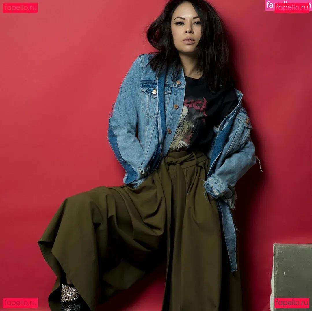 Janel Parrish Onlyfans Photo Gallery 