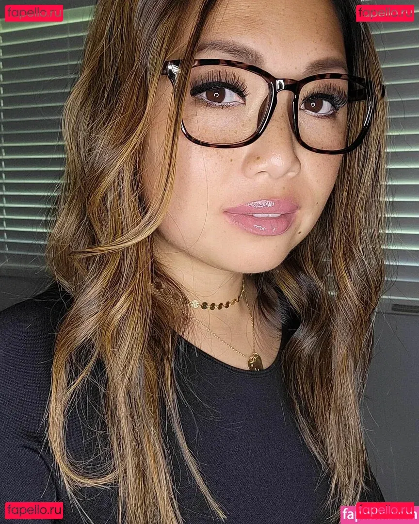 Miss Jee Yung Onlyfans Photo Gallery 