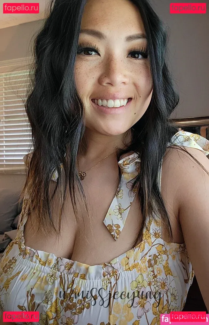 Miss Jee Yung Onlyfans Photo Gallery 