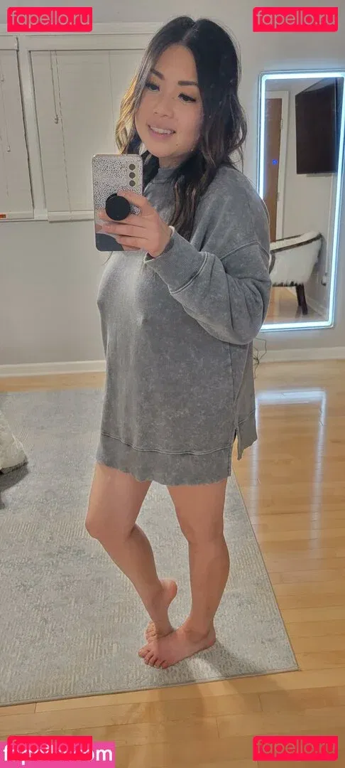 Miss Jee Yung Onlyfans Photo Gallery 