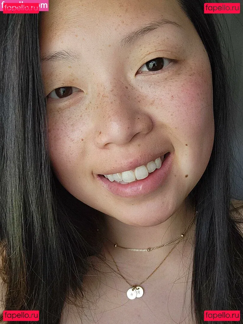 Miss Jee Yung Onlyfans Photo Gallery 