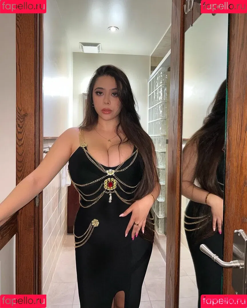 Reema Rochelle Onlyfans Photo Gallery 