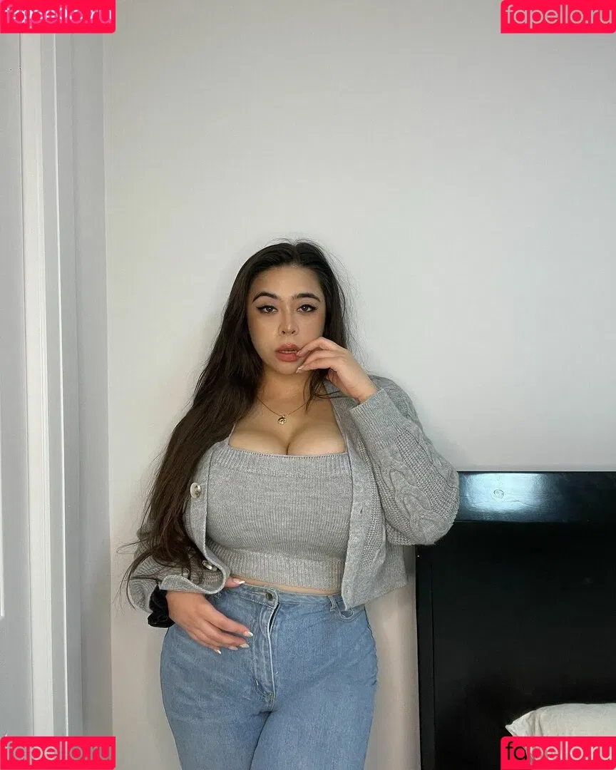 Reema Rochelle Onlyfans Photo Gallery 