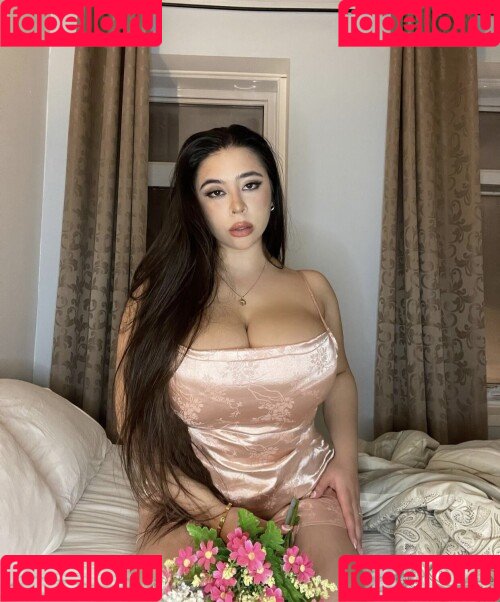 Reema Rochelle Onlyfans Photo Gallery 