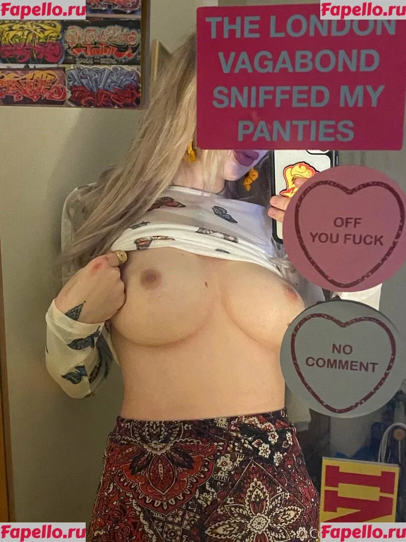 LilC0smic Onlyfans Photo Gallery 